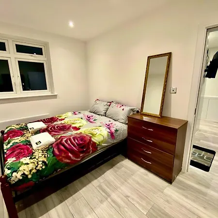 Lovely One Bed Apartment In London